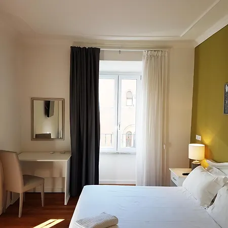 לינה וארוחת בוקר Cola Di Rienzo רומא