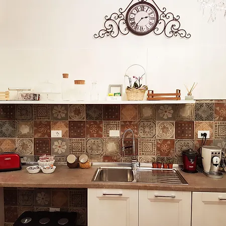 Cola Di Rienzo Bed & Breakfast 4*