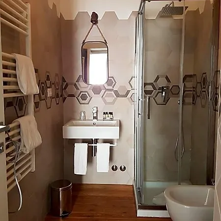 Cola Di Rienzo Bed & Breakfast 4*
