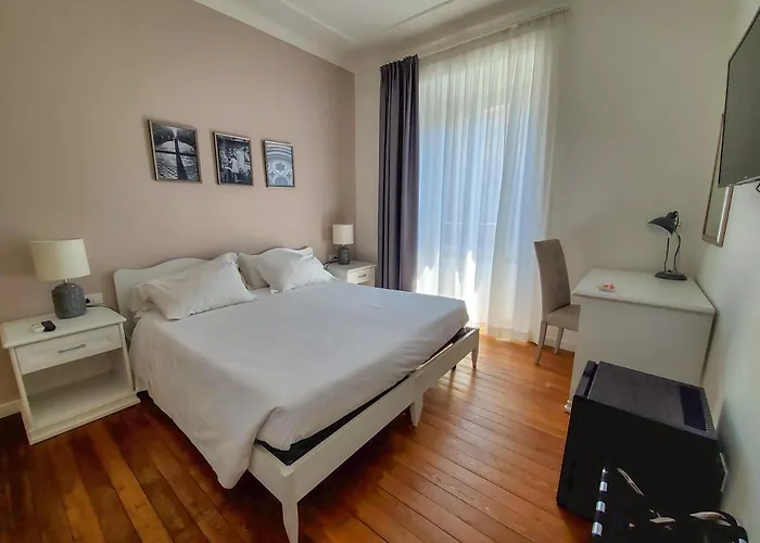 Cola Di Rienzo 4* Rom